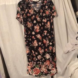 Never worn don't like the way it fits me